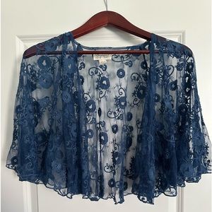 Lace Shawl/Cardigan Size M